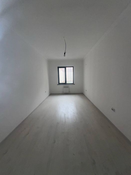 Продам квартиру Своя Урикзор  2-комнатная 6 этаж / 16-этажный 57м²