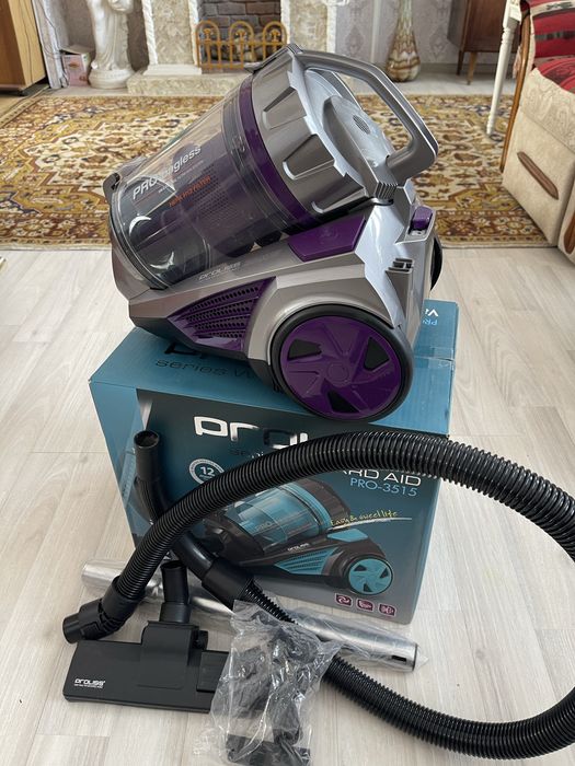 Продам новый пылесос