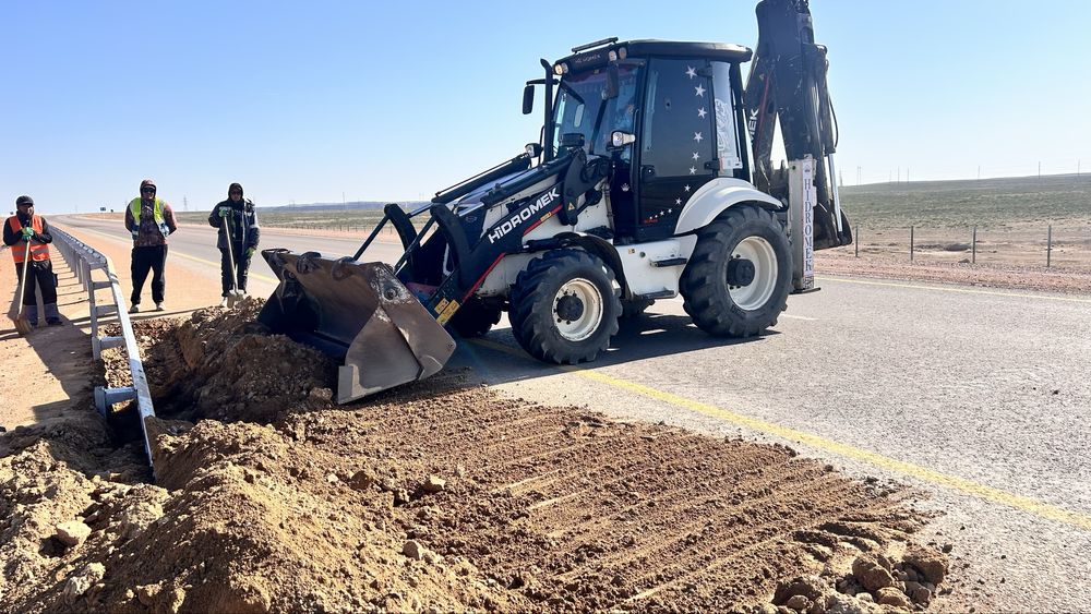 3в1 , экскаватор погрузчик