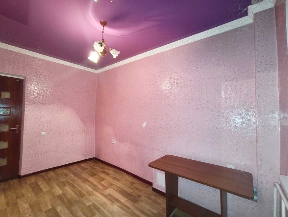 Продаётся 2-комнатная квартира в мкр.НУРСАТ. Этаж: 5/5. КИРПИЧНЫЙ ДОМ