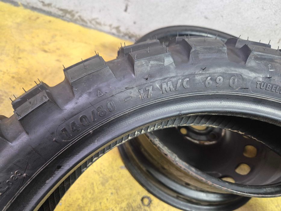 1 Anvelopa MOTO - 140/80/17 - Continental Twinduro - NOUA - DOT 2014 !