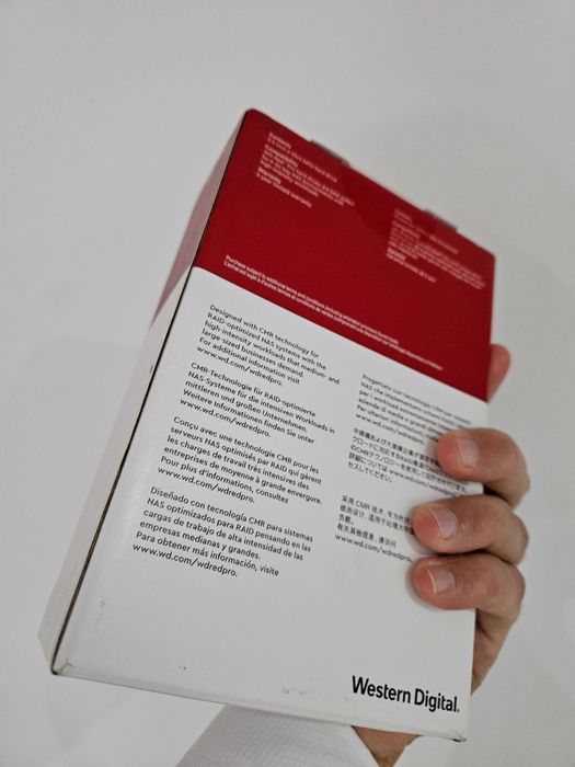 Hard extern 8tb nou la cutie.