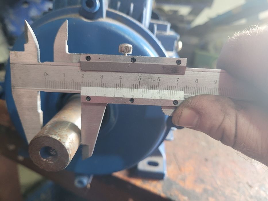 Продам электро двигателя.