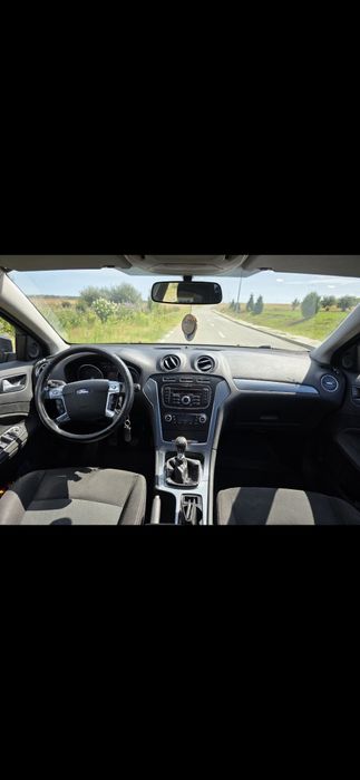 Ford Mondeo 2011 2.0tdci