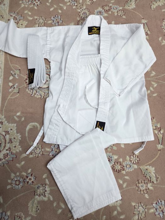 Кимоно новое для каратэ