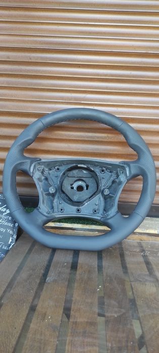 Волан  за Мерцедес