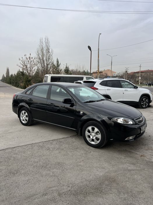 жентра без люк сотилади