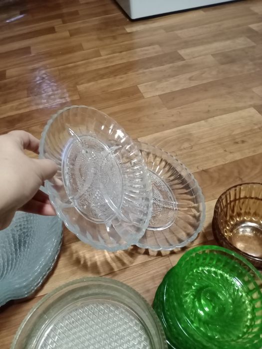 Продам посуду все отдам за 5000 тысяч