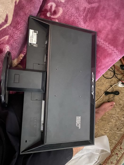 Монитор Асер 21 дюйм 60герц