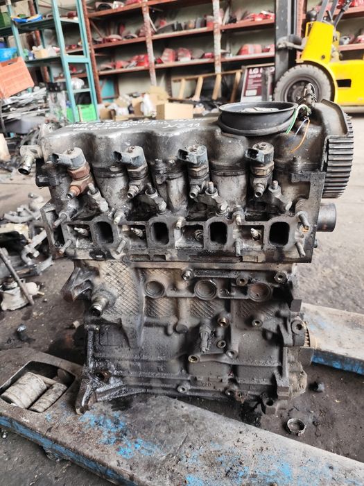 Двигател Fiat Coupe2.0 D 96/04г113 kw,115 k