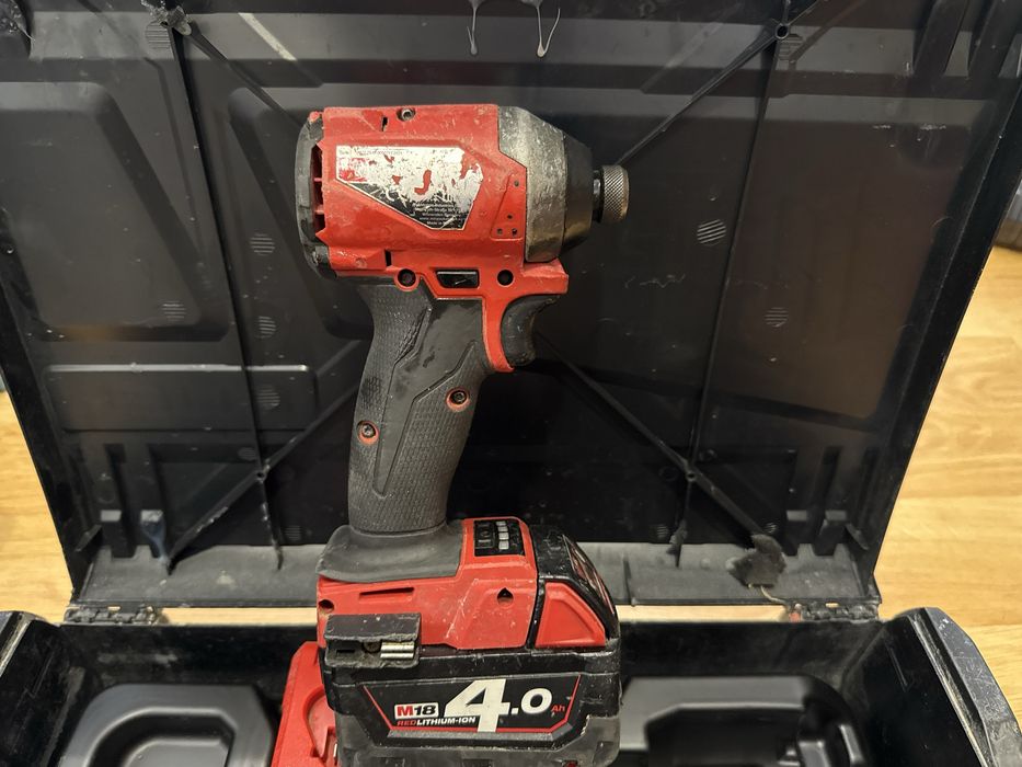 Milwaukee M18 FID2