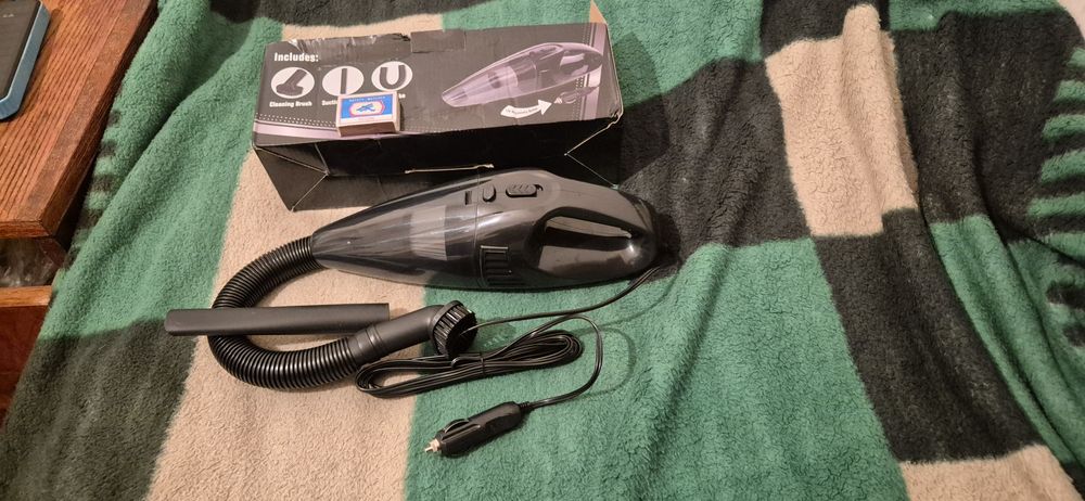 Пылесос автомобильный