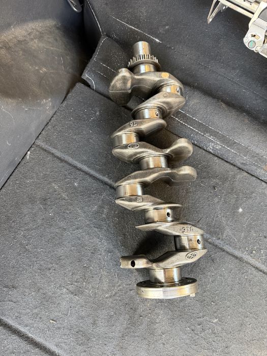 Колянов вал Kia Hyundai 1.6crdi D4FE