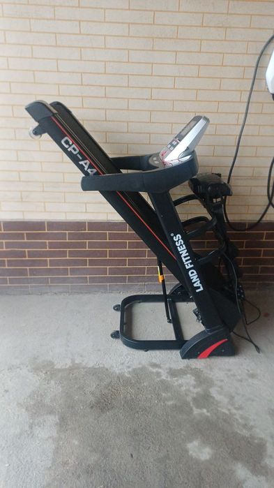 Беговая дорожка продаётся 5 млн.сум