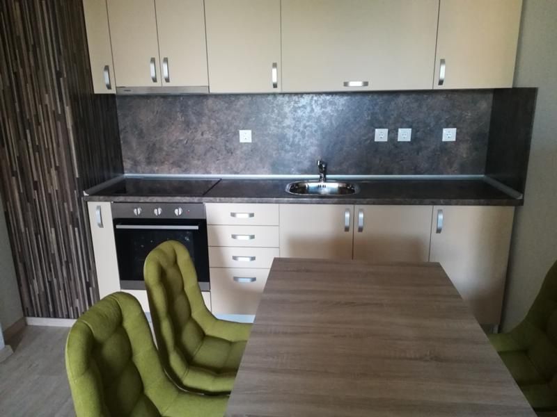 Дава се под наем Двустаен апартамент в София, Павлово - 62 кв.м за 575 € - Снимка #2