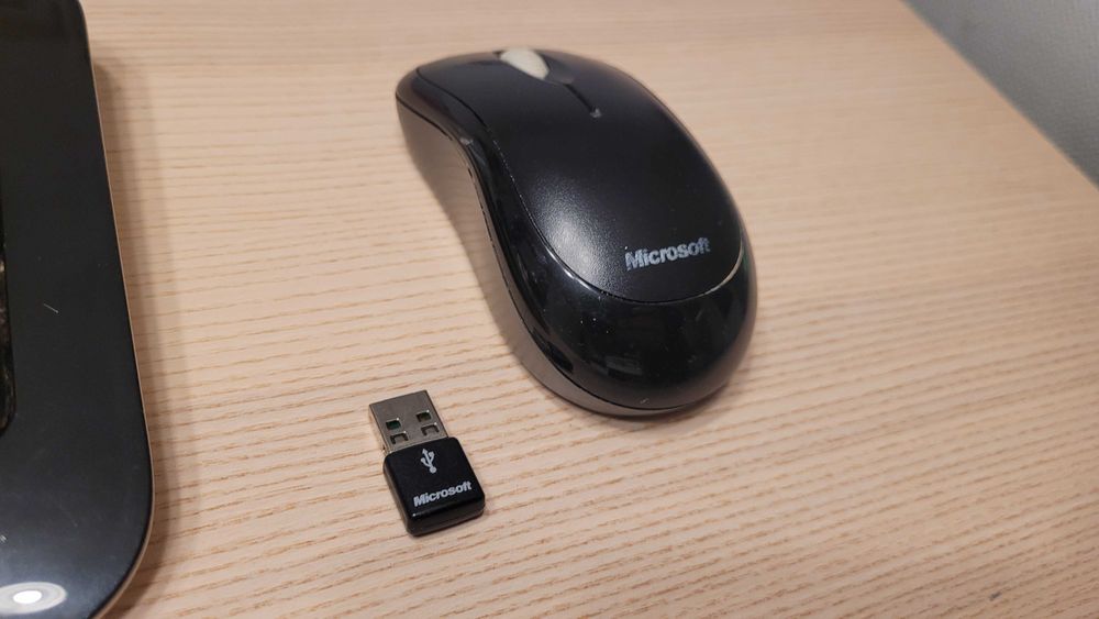 Kit Tastatura + Mouse Microsoft Desktop 800