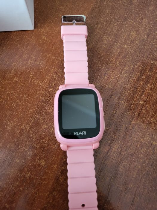 Продам часы детские Elari