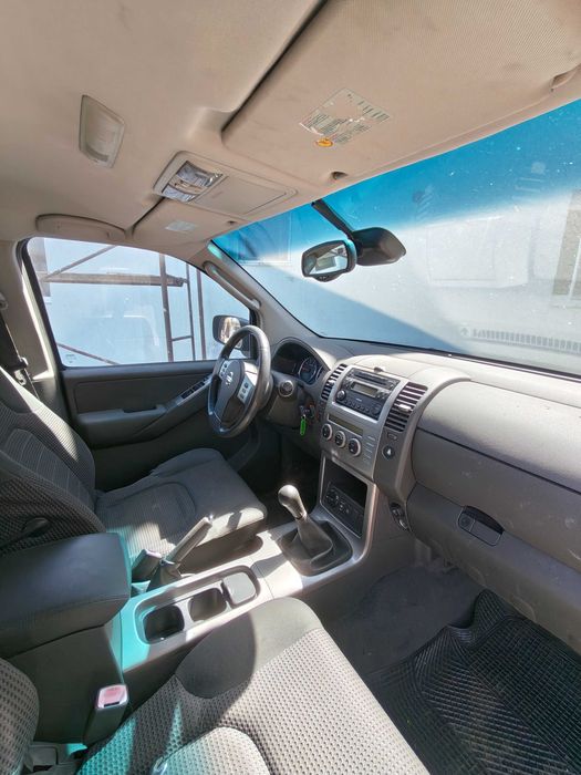 Nissan pathfinder 2005