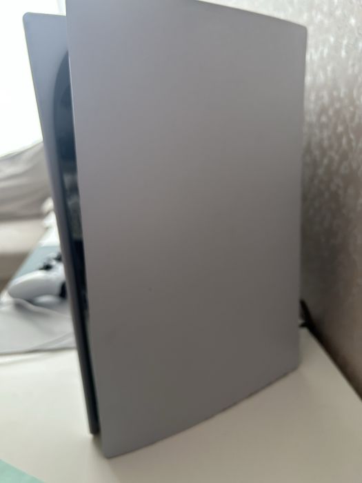Продам Playstation 5 Digital Edition