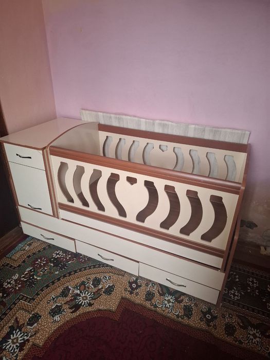 Продается детская кровать. Состояние хорошее.  Г. Карши