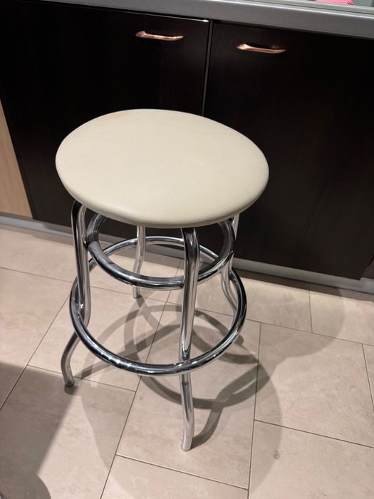 Бар столове от изкуствена кожа