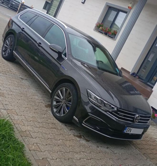 Volkswagen Passat Plug-in Hybrid 1.4 TSI, 218 cp