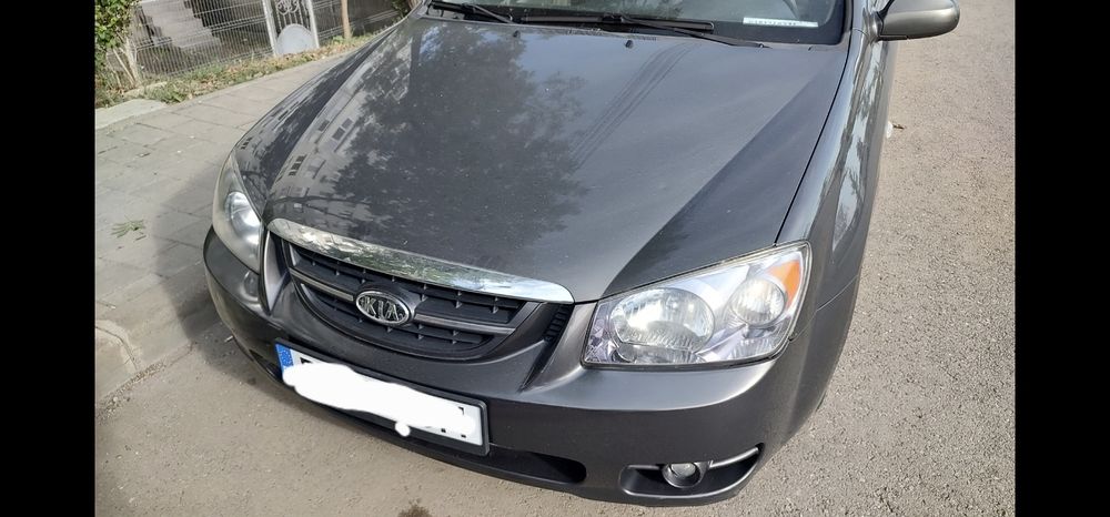 KIA Cerato 2006 — imagine 2