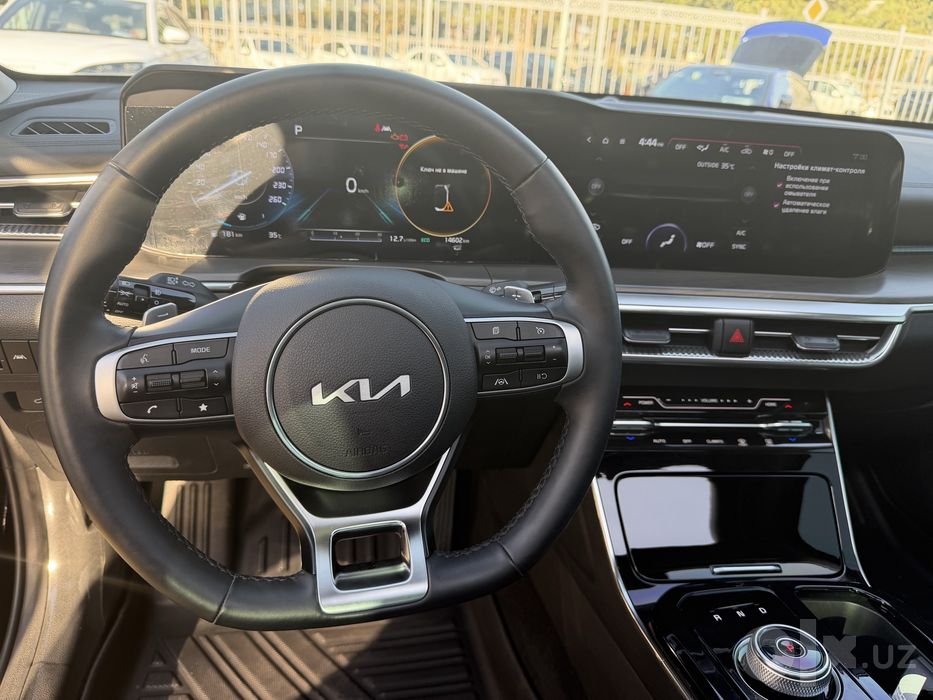 Kia k5 2025 yil  2 L Turbo Full