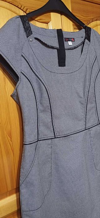 Рокля на Rosi Fashion с Декорации Кожа в стилен "Пипит"!НОВА с Етикет!