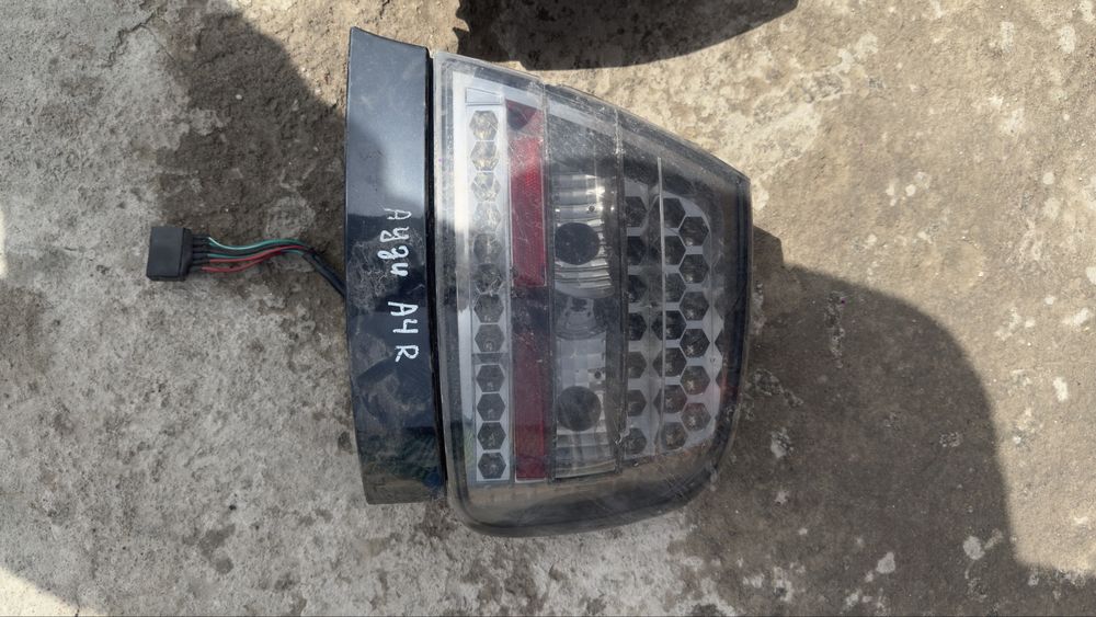 Задние Фанари на Ауди А4 B5