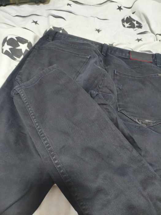 Blugi Hugo Boss negru pentru barbati