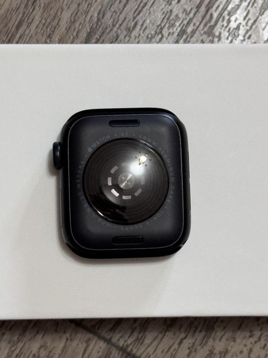 Apple Watch SE 2 Generation 40mm 100%