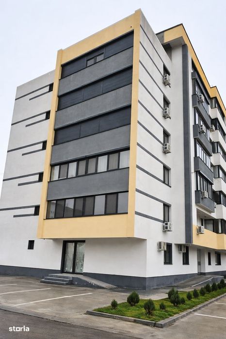 Închiriere spațiu comercial  în  Călărași, str. Năvodari 3, bl F12