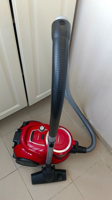 Пылесос BOSCH BGS412234A