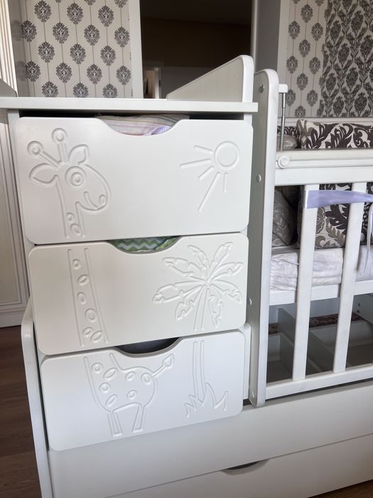 Детская кровать с бортиками