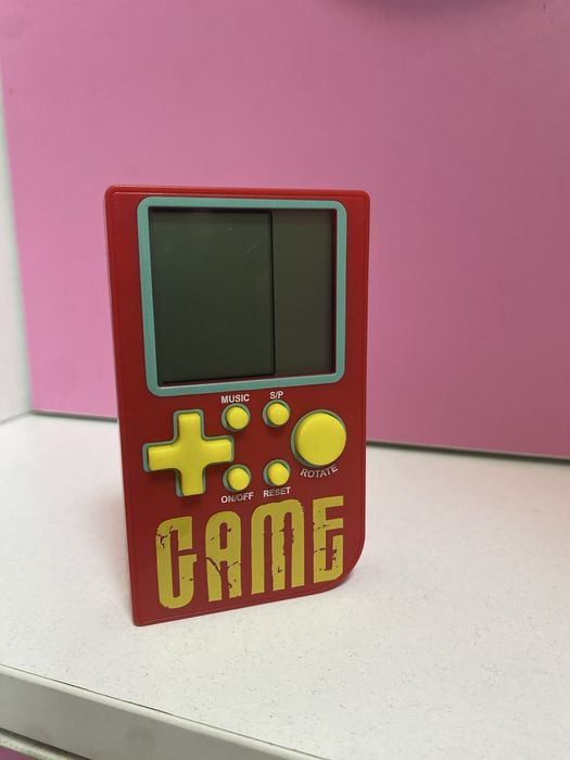 Маленький Game Console