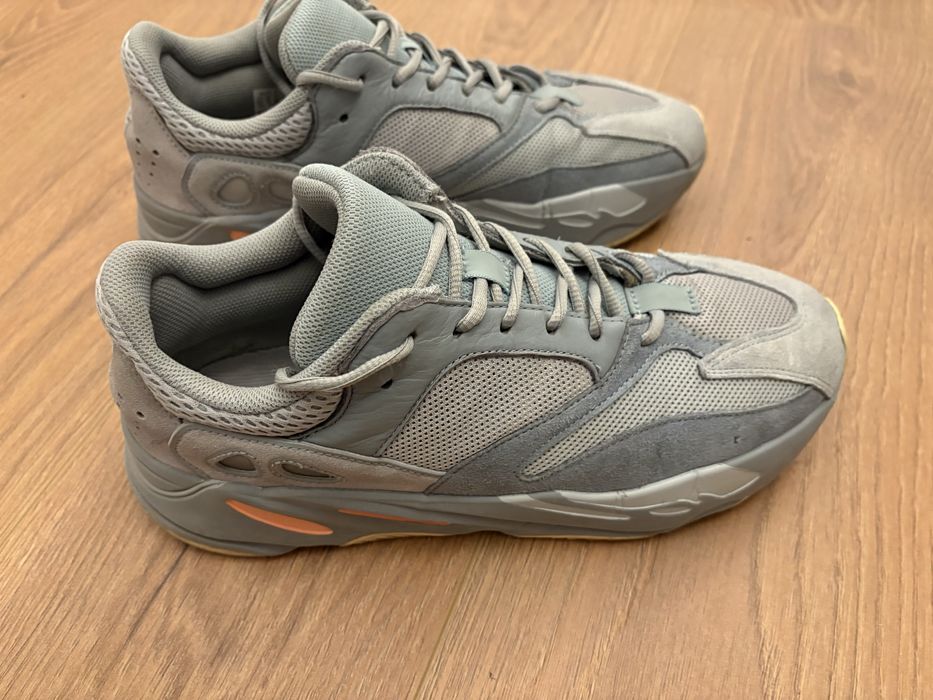 Adidas Yeezy boost 700 46