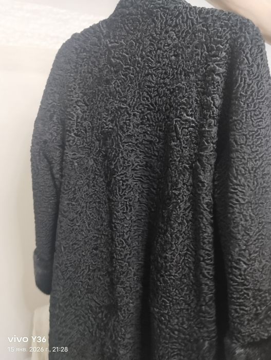 Шуба из Каралуля НОВАЯ!!