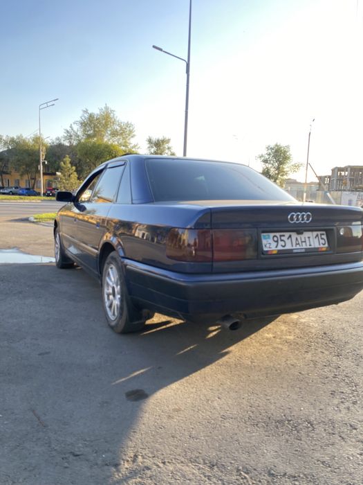 Продам ауди 100с4