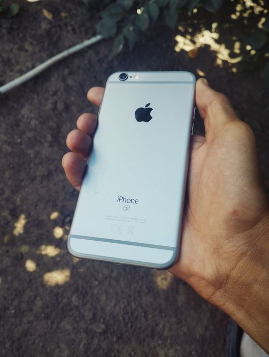 Продам iPhone 6s 64GB