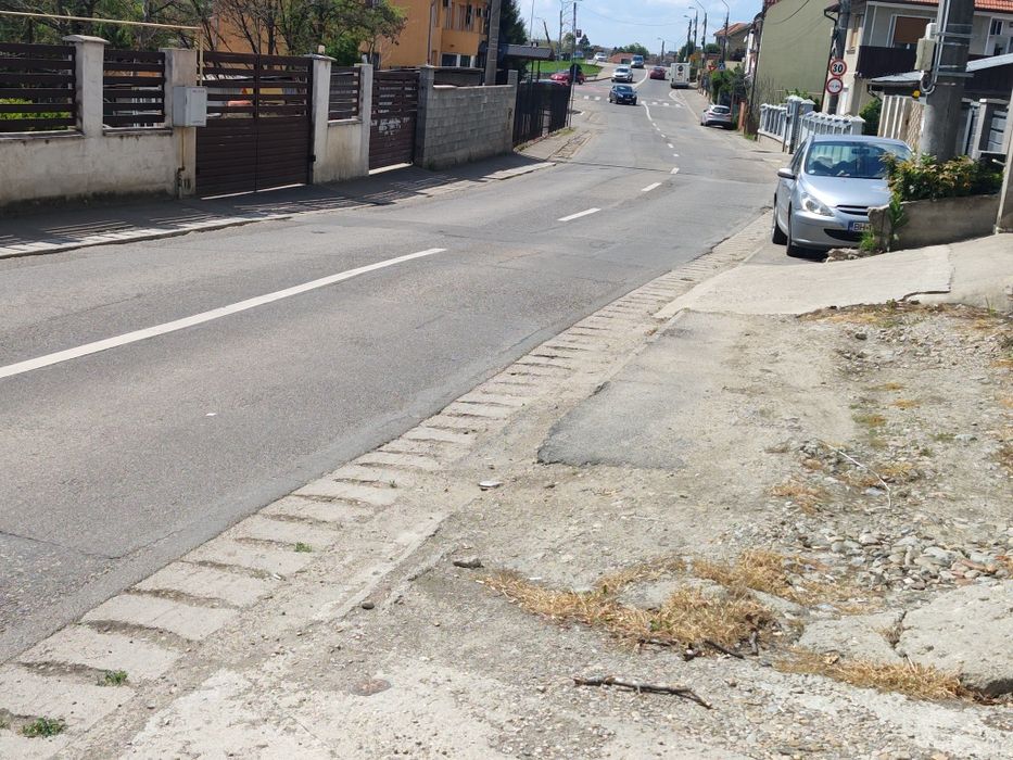 Teren intravilan 785mp str Facliei