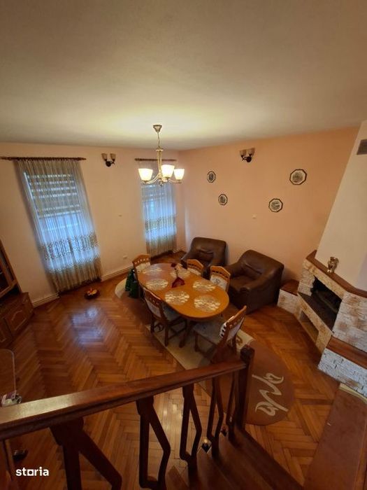 Casa P+M, zona parc, cu suprafata utila de 100 mp, teren de 200 mp