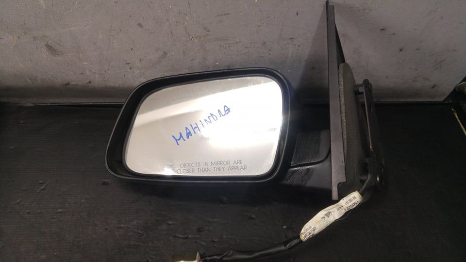 Oglinda electrica stanga mahindra xuv 300