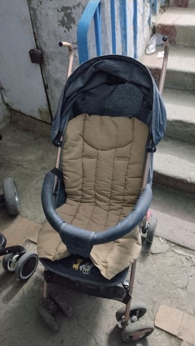 Продам детскую коляску