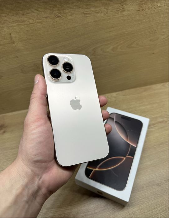 Iphone 16 pro desert titanium impecabil !
