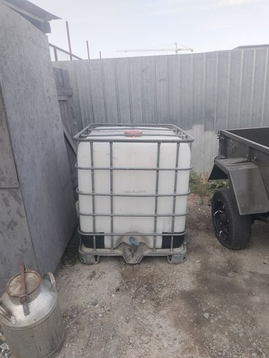 Бочка для воды продоётся
