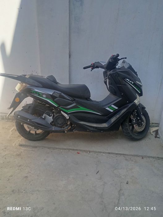 Макси скутер Jilang