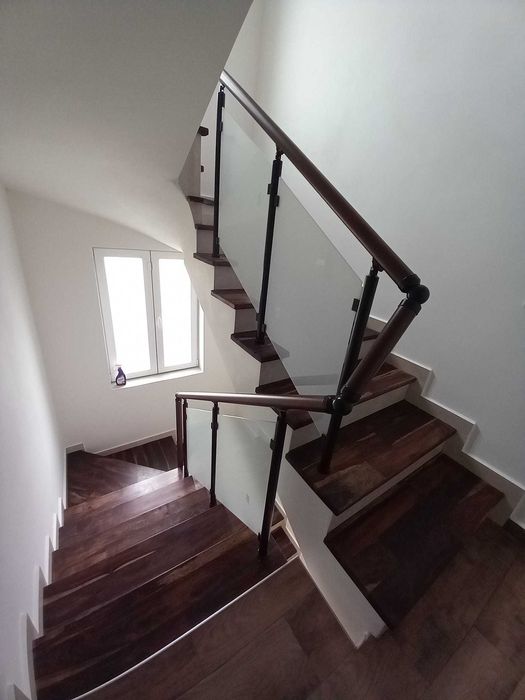 Алуминиеви парапети