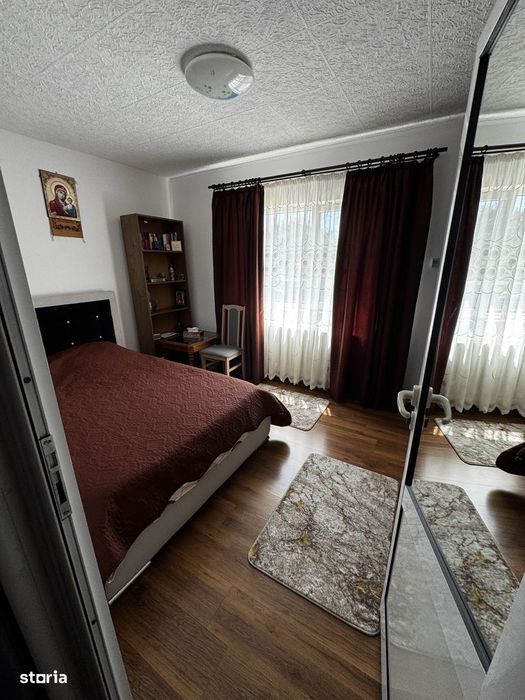 Apartament 2 camere, parter, zonă centrală Boldești-Scăeni + grădină