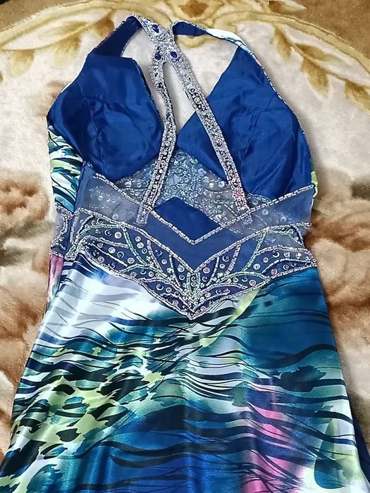 Продаётся платье